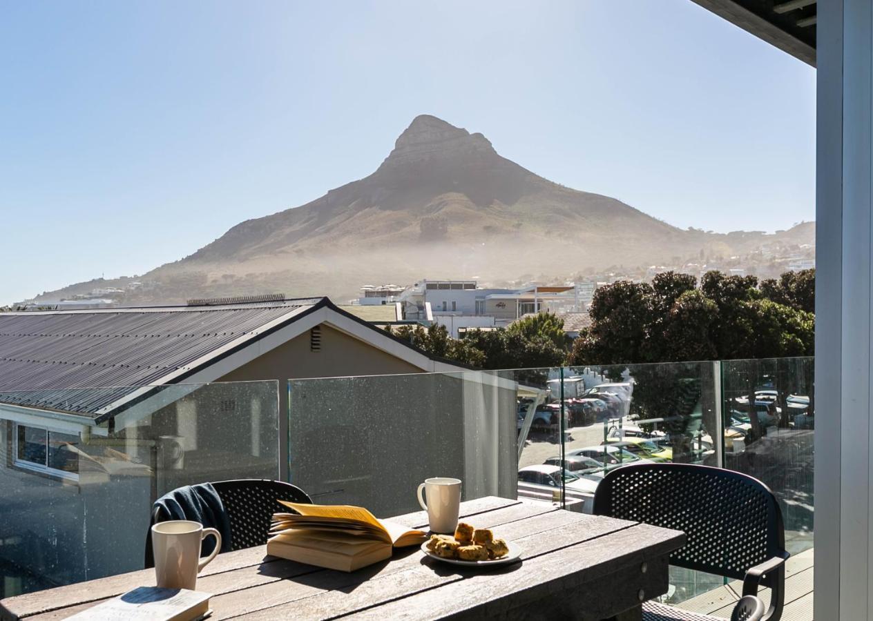 Beach Views -Camps Bay Village Kapstaden Exteriör bild
