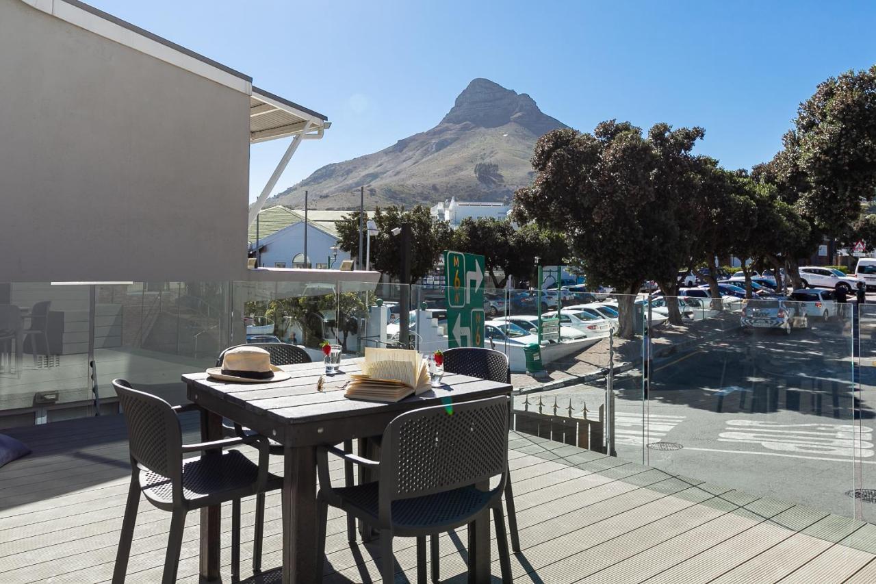 Beach Views -Camps Bay Village Kapstaden Exteriör bild